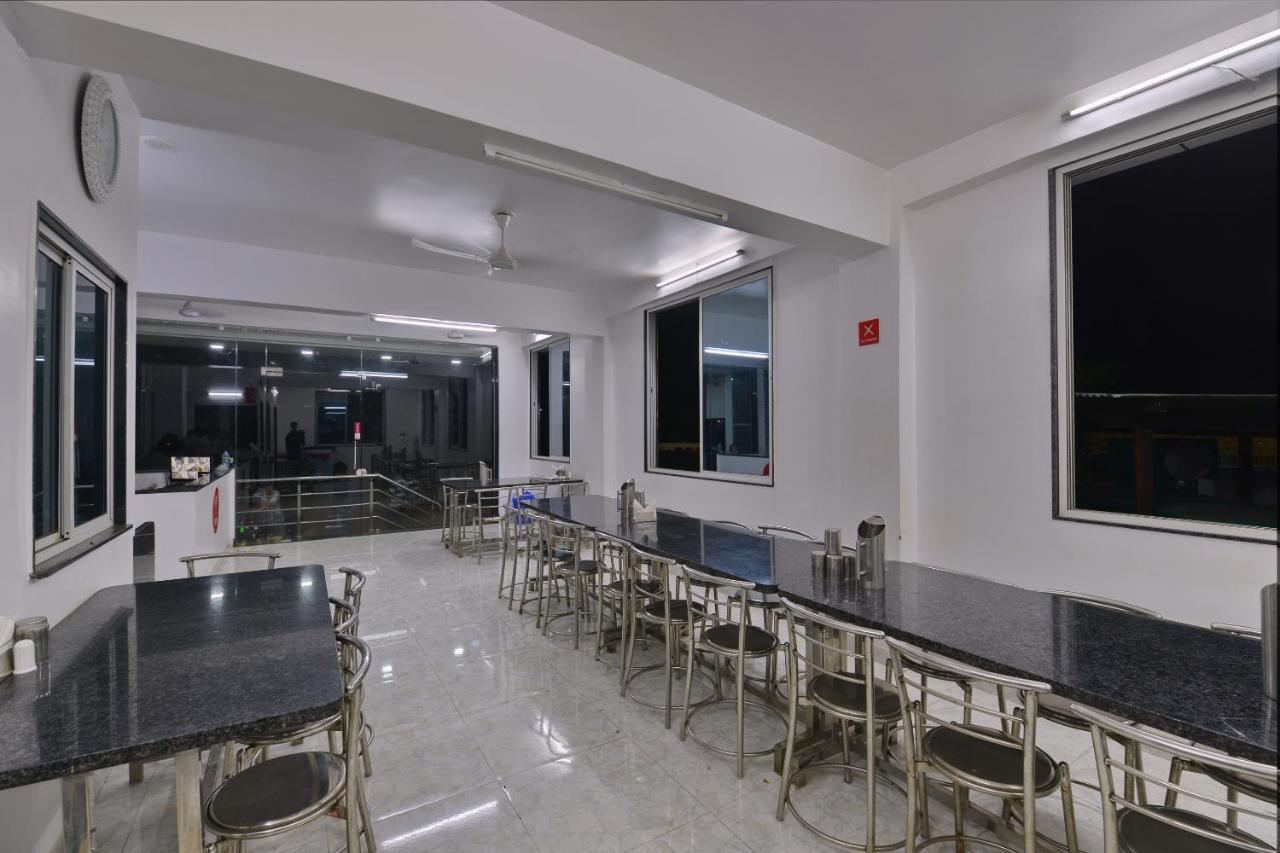 Oyo 175 Hotel Felicity Kathmandu Exteriör bild